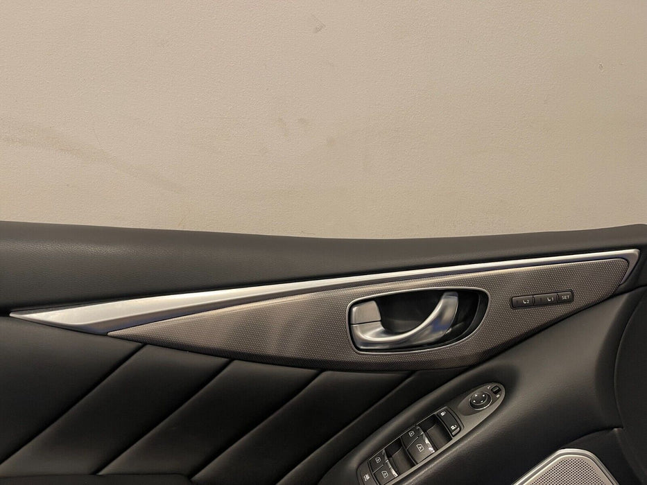 2017 INFINITI Q50 RED SPORT FRONT DRIVER LEFT DOOR PANEL ASSEMBLY OEM *SCUFFS