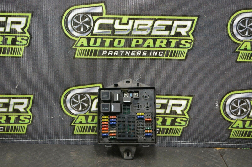 2010-2015 JAGUAR XJ OEM ENGINE FUSE BOX RELAY MODULE