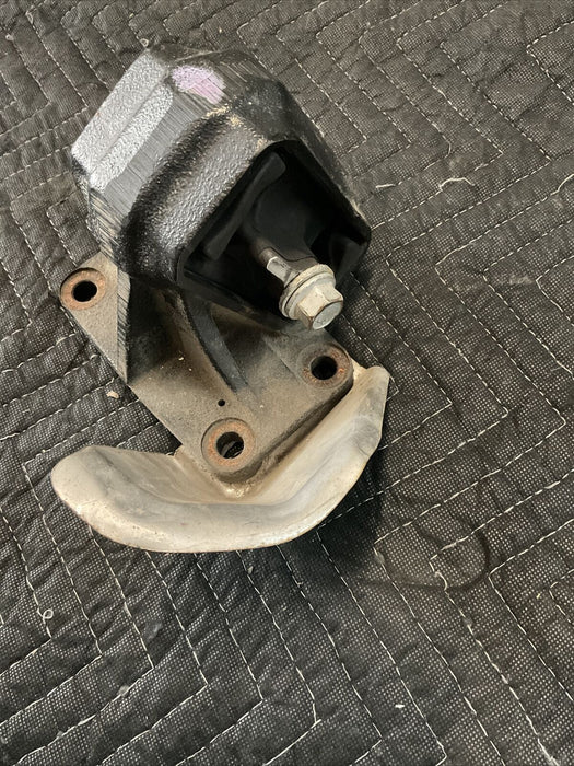 2016 DODGE RAM 2500 3500 6.7L CUMMINS DIESEL ENGINE MOUNT 612AC