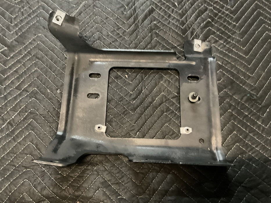 2017-2019 FORD F250 F350 PASSENGER RIGHT SIDE INNER BUMPER BRACKET HARDWARE OEM