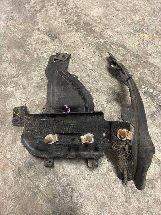 2017 2018 2019 FORD F250 F350 F450 FRONT BUMPER DRIVER INNER BRACKET OEM