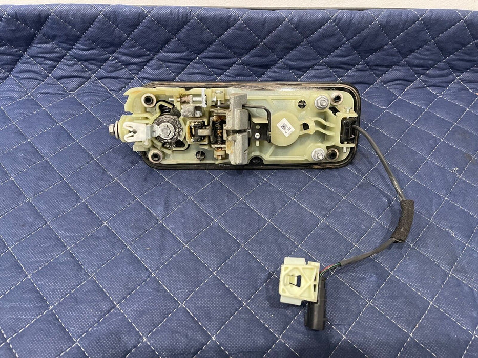 2017-2019 FORD F250 F350 F450 FRONT DRIVER LEFT BLACK/CHROME DOOR HANDLE *G1