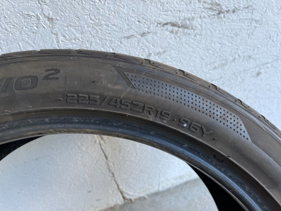 HANKOOK VENTUS V12 EVO2 225/45ZR19 (1)