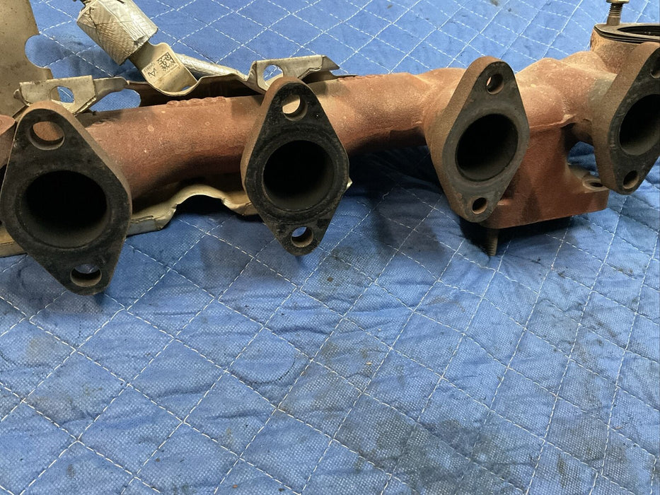 2016 Dodge Ram 2500 3500 6.7L Cummins Exhaust Manifold 5301441