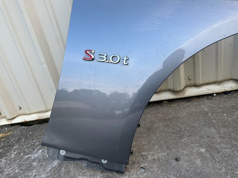 2017 INFINITI Q50 RED SPORT SEDAN PASSENGER RIGHT FENDER GRAY METALLIC (KAD) OEM