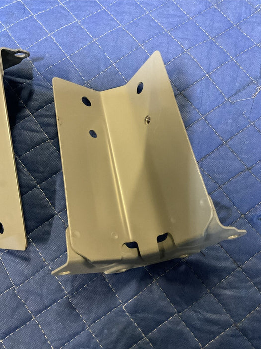 2018 NISSAN 370Z NISMO REAR LEFT & RIGHT PAIR SIDE STRUT BAR BRACKET