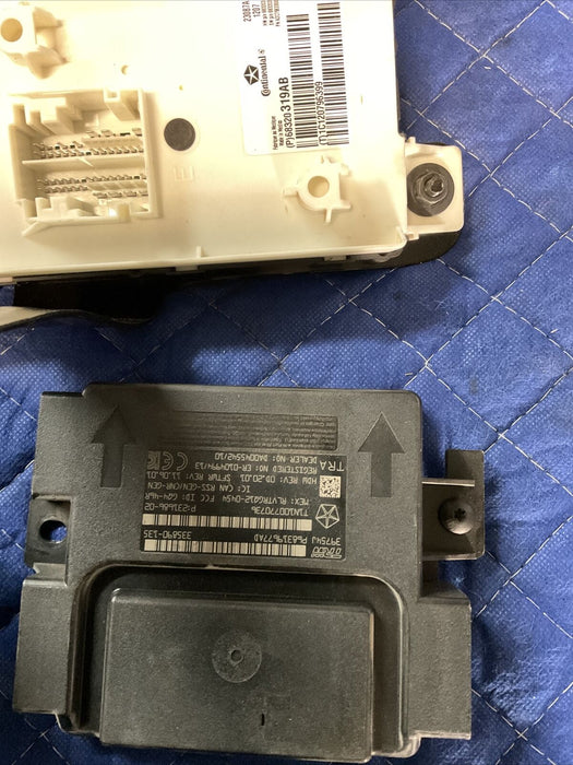 2017 RAM 2500 LARAMIE 6.7L DIESEL BCM RADIO FREQUENCY HUB IGNITION SWI ...