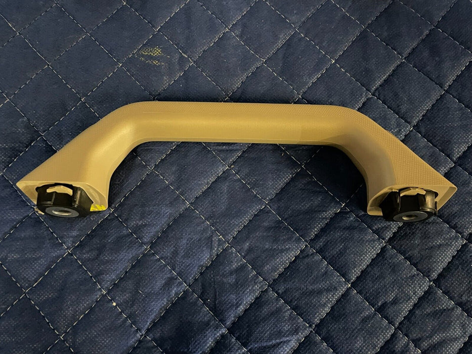 2017 2018 2019 FORD F250 F350 F450 LARIAT INTERIOR B PILLAR GRAB HANDLE PAIR OEM