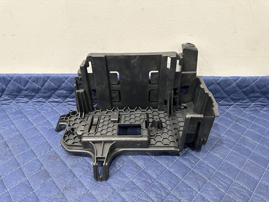 2017 MERCEDES-BENZ C63 AMG CONV FUSE & RELAY BOX MOUNTING BRACKET OEM