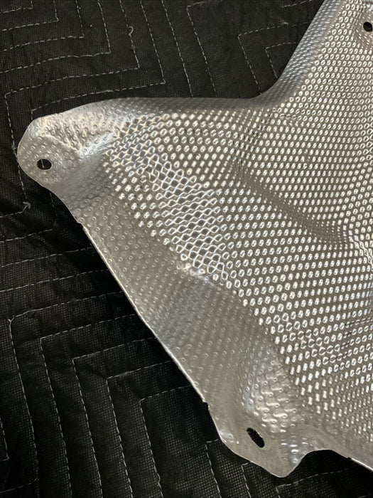 2017 MERCEDES C63 AMG OEM CENTER HEAT SHIELDING 205 682 33 71 A2056823371