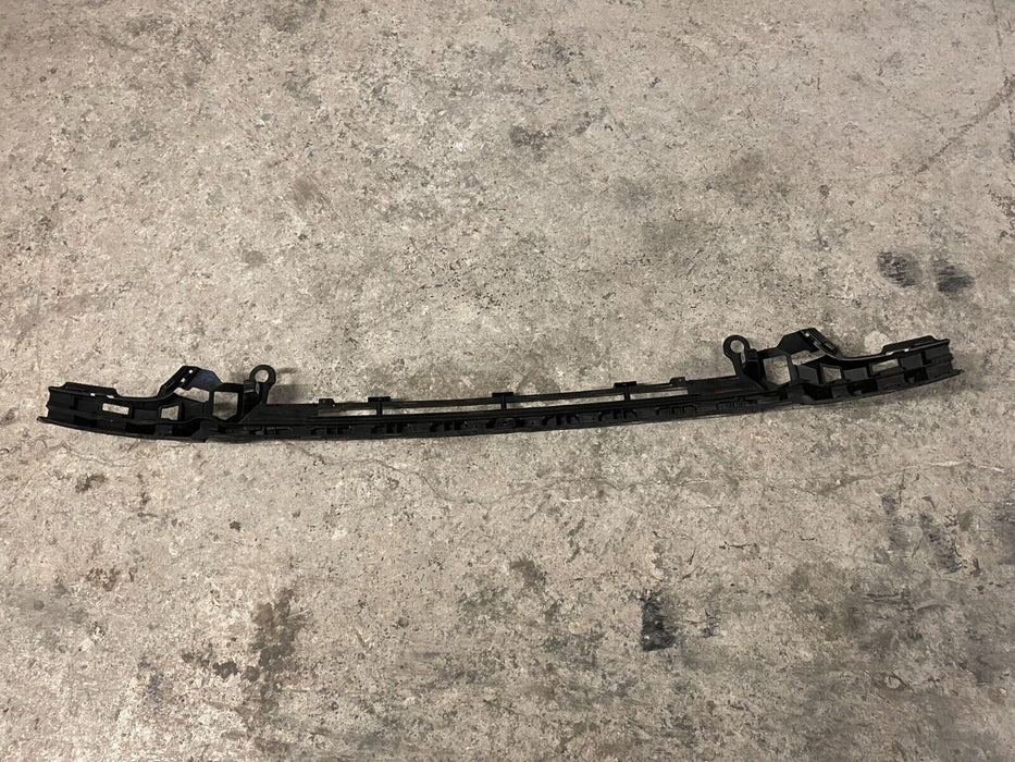 2019 MERCEDES BENZ E63S AMG W213 FRONT LOWER BUMPER MOUNTING BRACKET OEM *CRACK*