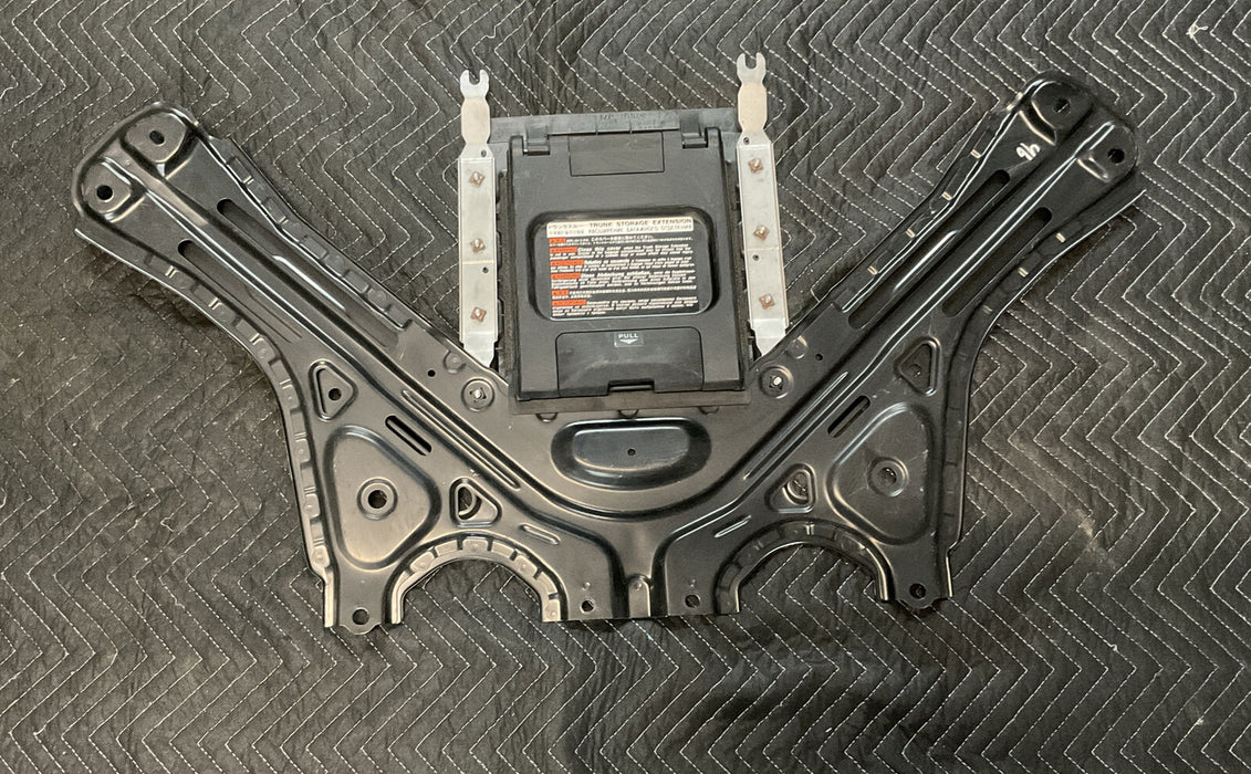 2015 LEXUS RC-F REAR BACK SEAT BRACE BRACKET W/TRUNK STORAGE EXTENSION OEM