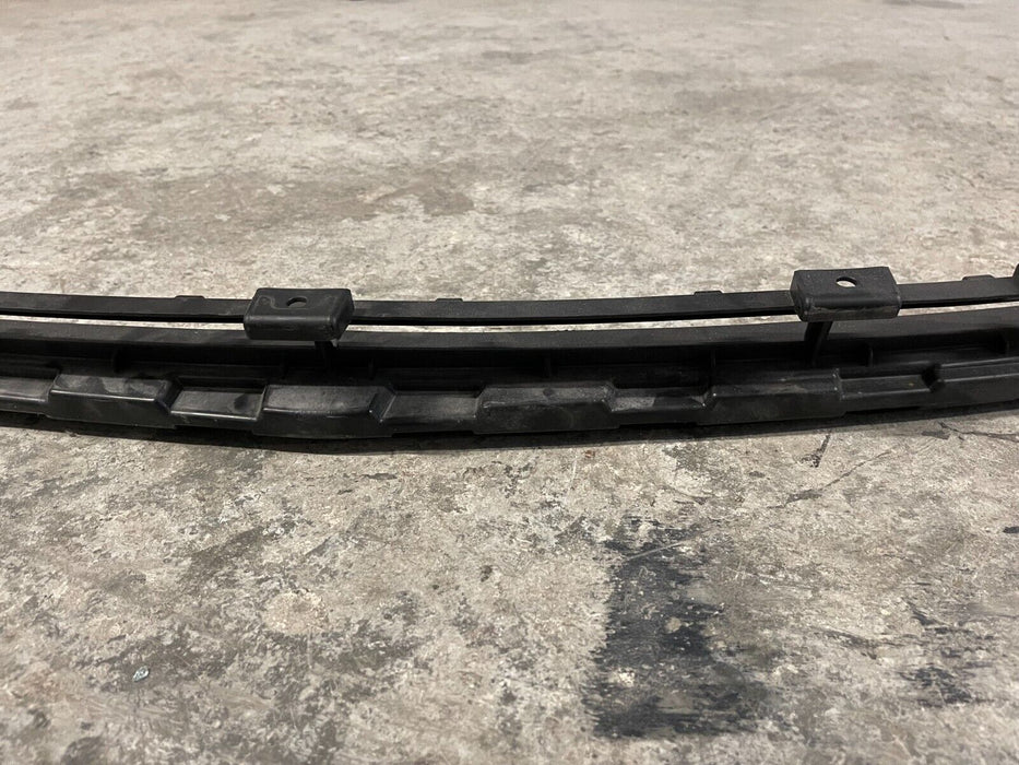 2019 MERCEDES BENZ E63S AMG W213 FRONT LOWER BUMPER MOUNTING BRACKET OEM *CRACK*