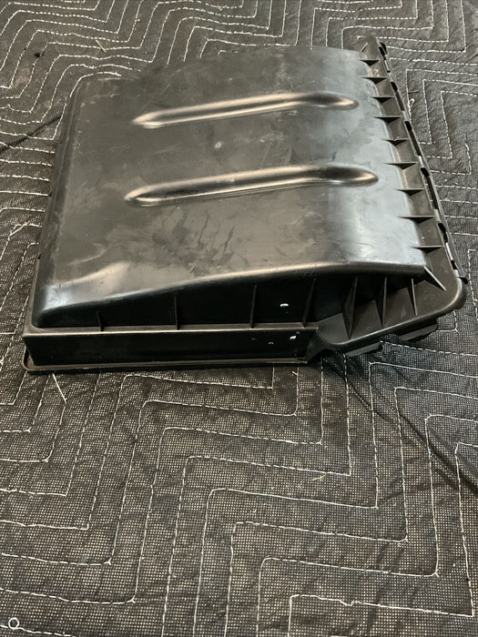 2014 MERCEDES S550 W222 AIR FILTER INLET DUCT HOSE OEM A 2058308802