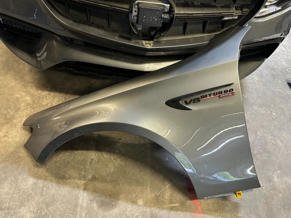 2018 2019 2020 MERCEDES-BENZ E63S AMG W213 DRIVER FENDER OEM (PAINT CODE: 992)