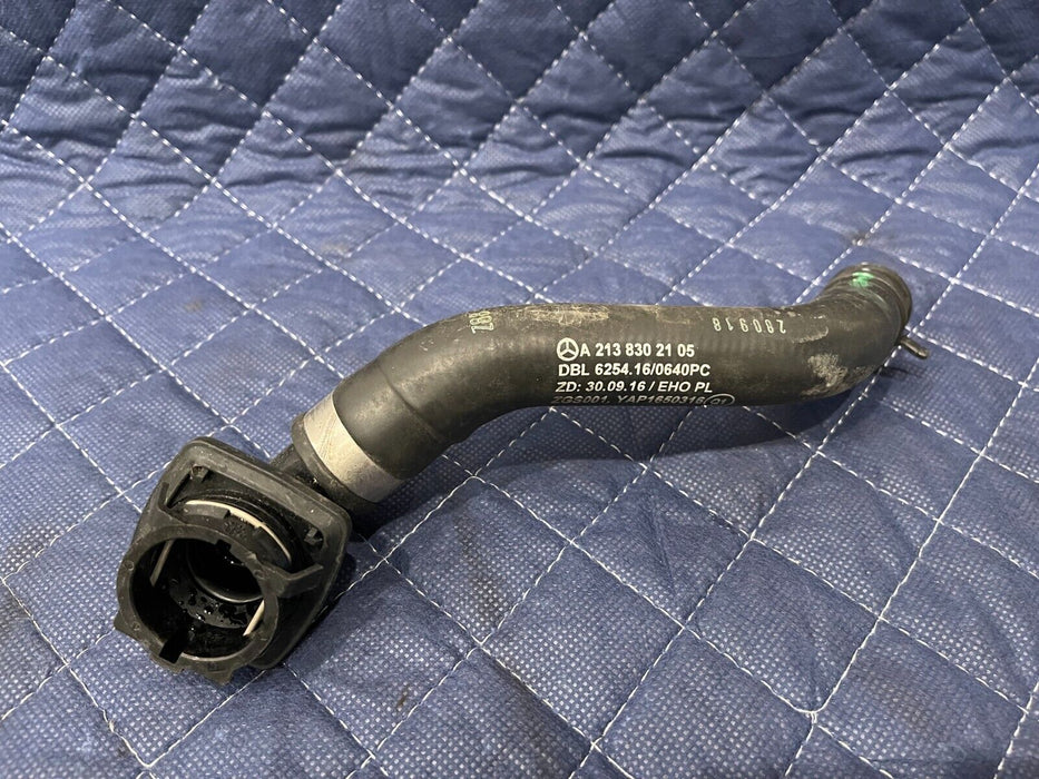 2019 MERCEDES-BENZ E63S AMG HVAC HEATER HOSE OEM 2138302105