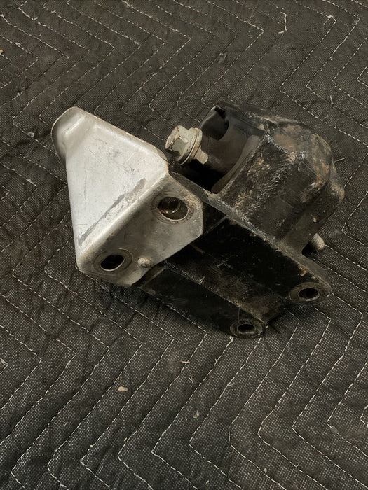 2016 DODGE RAM 2500 3500 6.7L CUMMINS DIESEL ENGINE MOUNT 612AC