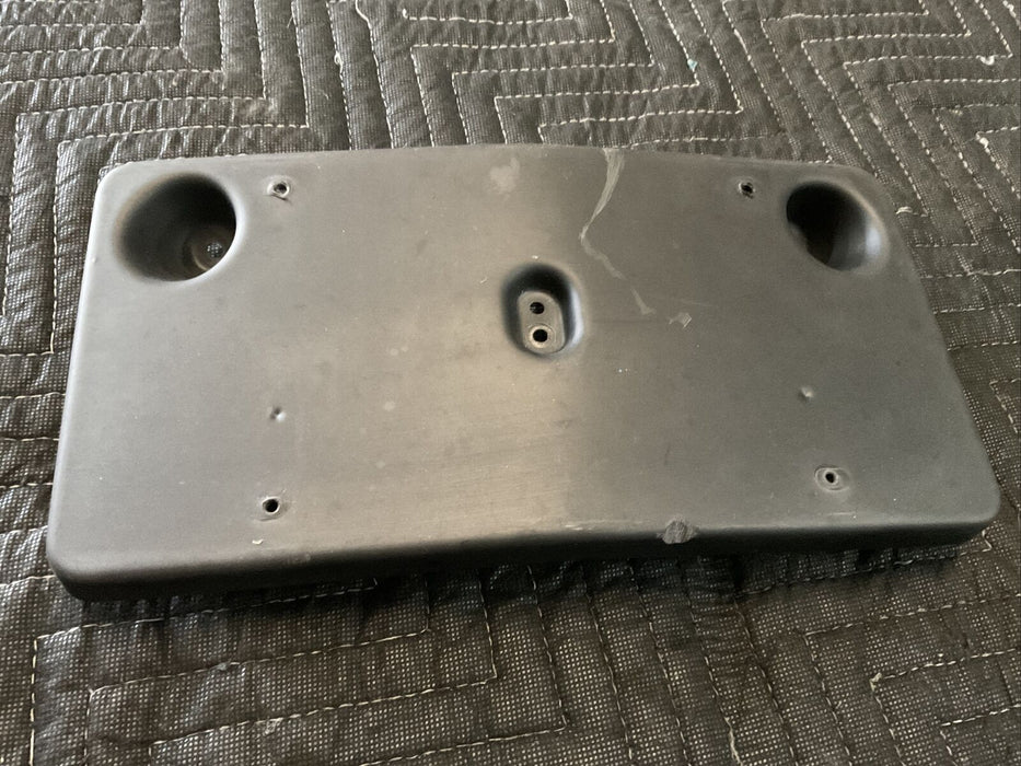 2019 MERCEDES-BENZ E63S AMG FRONT LICENSE PLATE BRACKET A 2138856300~DAMAGE~