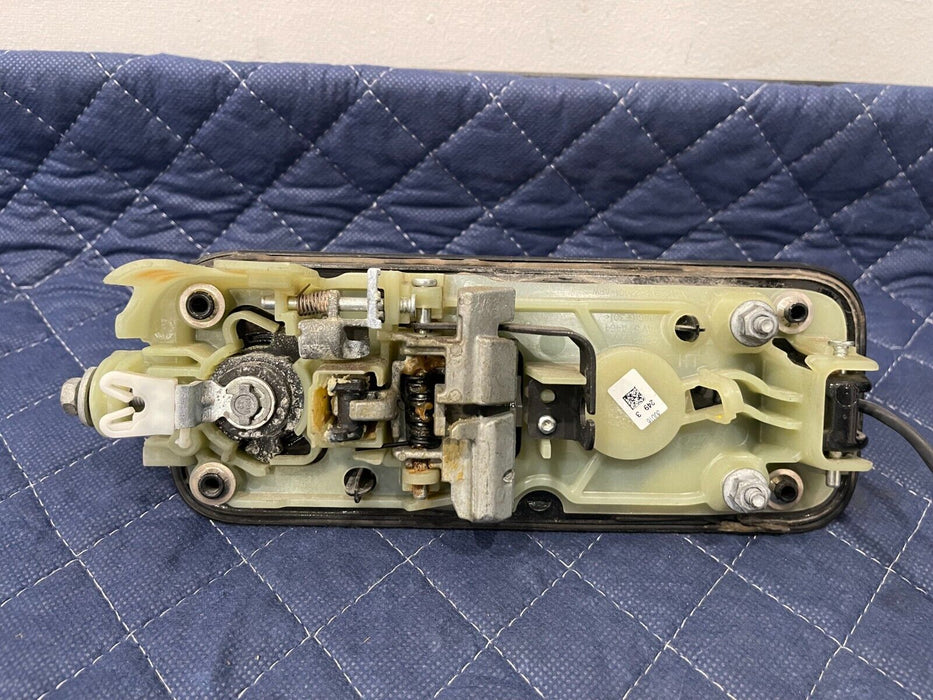 2017-2019 FORD F250 F350 F450 FRONT DRIVER LEFT BLACK/CHROME DOOR HANDLE *G1