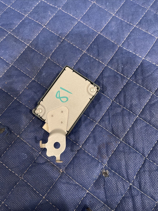 2014 TOYOTA PRIUS V TIRE PRESSURE MONITER SENSOR RECEIVER MODULE 89760-47040