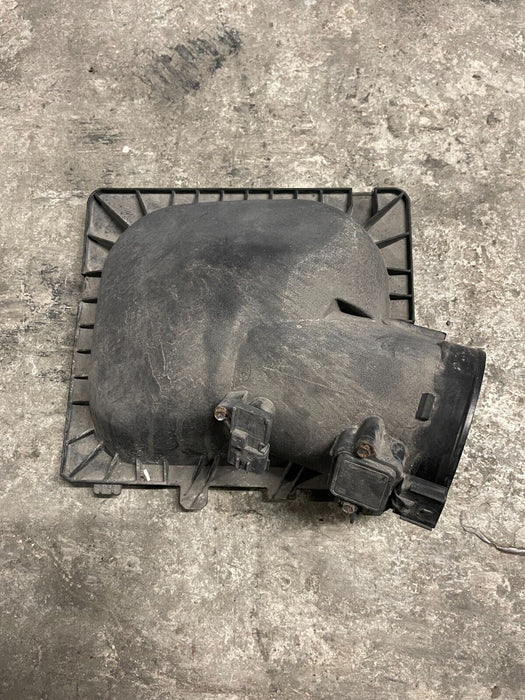 2012 DODGE RAM 3500 MEGA CAB AIR INTAKE TOP BOX LID COVER ONLY OEM