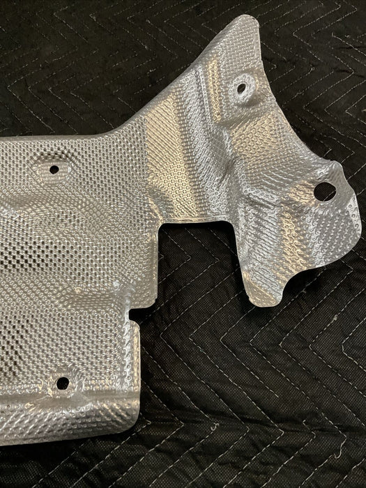 2017 MERCEDES C63 AMG OEM CENTER HEAT SHIELDING 205 682 33 71 A2056823371