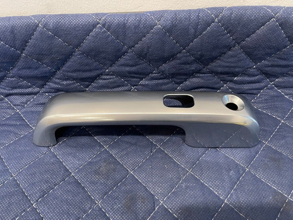 2017-2019 FORD F250 F350 FRONT LEFT EXTERIOR SILVER DOOR HANDLE OEM *SCRATCH*
