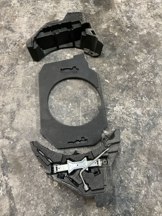 2018 NISSAN 370Z NISMO COUPE TRUNK SPARE TIRE FOAM KIT OEM