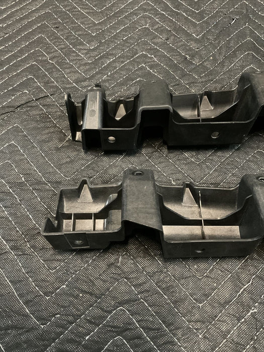 2013 INFINITI G37 CONVERTIBLE FRONT RH LH QUARTER PANEL BRACKET PAIR Q60