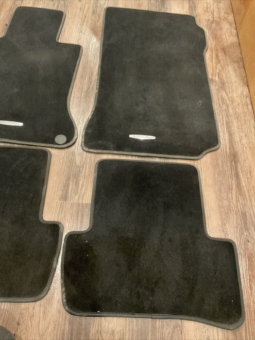 2013 MERCEDES BENZ C300 BLACK FLOOR CARPET MAT SET (4) OEM A2046803248