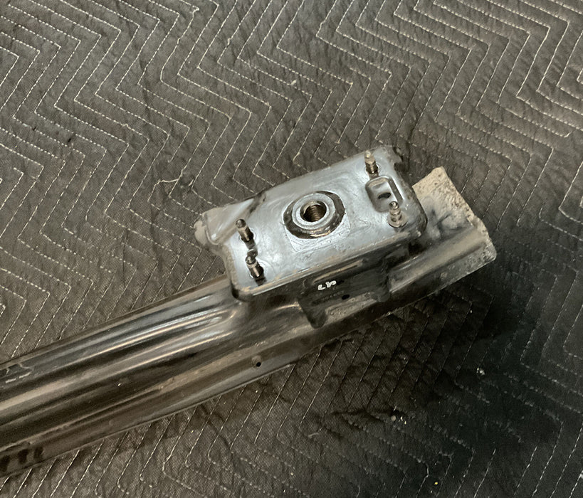 2017 MERCEDES C63 AMG SEDAN REAR REINFORCEMENT IMPACT CRASH BAR OEM