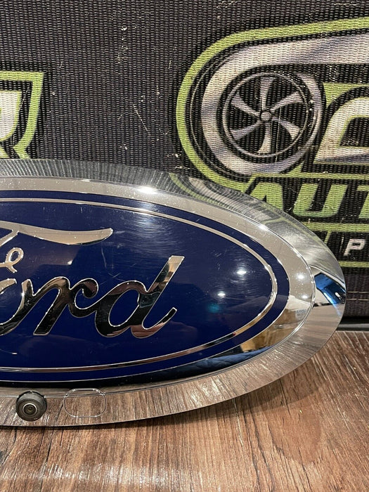 2017-2019 FORD F250 F350 FRONT BUMPER GRILLE EMBLEM W/ CAMERA ASSEMBLY OEM *READ