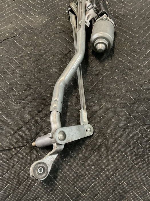 2016 DODGE CHARGER HELLCAT WINDSHIELD WIPER MOTOR OEM