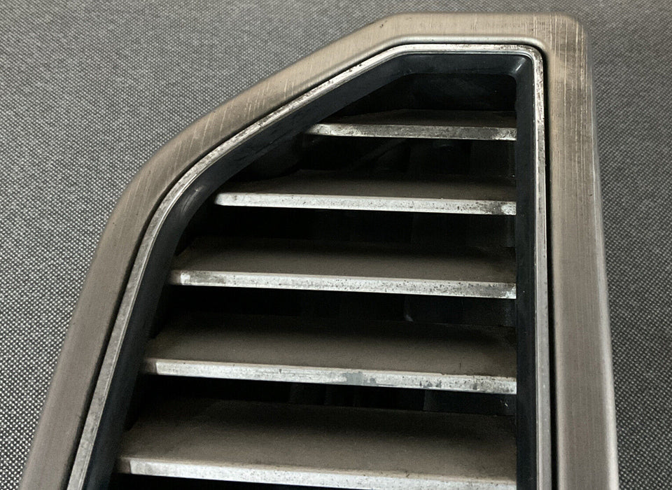 2018 FORD F250 F350 F450 PLATINUM OUTER RIGHT AIR VENT DUCT OEM~COSMETIC DAMAGE~