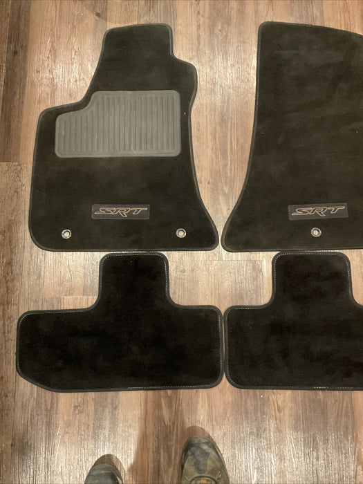 2017 DODGE CHALLENGER SRT BLACK FRONT AND REAR (4) CARPET FLOOR MAT OEM