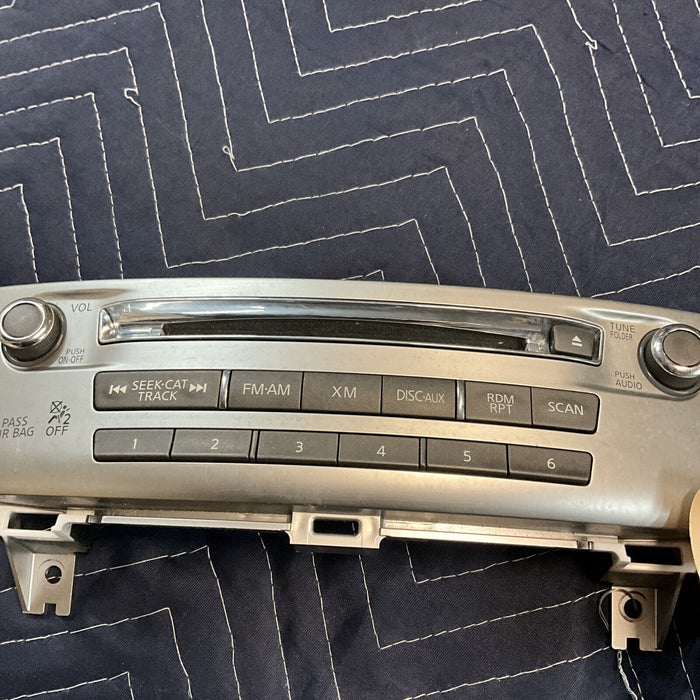 2013-2015 INFINITI JX35 QX60 RADIO/CD CONTROLS TRIM OEM