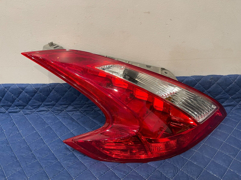 2014 NISSAN 370Z NISMO REAR DRIVER LEFT TAILIGHT OEM