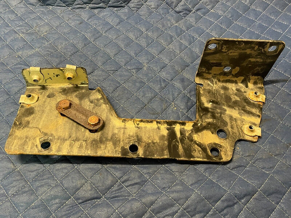 2020 FORD F250 F350 REAR PASSENGER RIGHT REAR BUMPER BRACKET W HARDWARE OEM