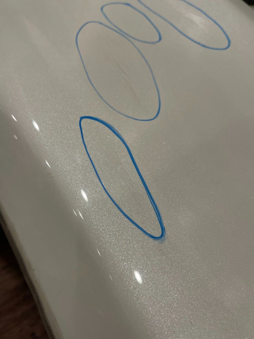 2018 NISSAN 370Z NISMO FRONT RIGHT FENDER OEM (PEARL WHITE) *MINOR SCUFFS*