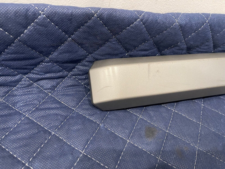 2017-2019 FORD F250 F350 F450 REAR RIGHT DOOR PANEL HANDLE COVER OEM *SCRATCHES*