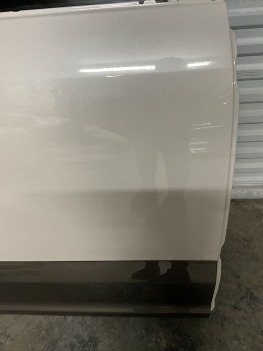 2017-2022 FORD F250 F350 F450 REAR PASSENGER DOOR PEARL WHITE PAINT CODE:UG OEM