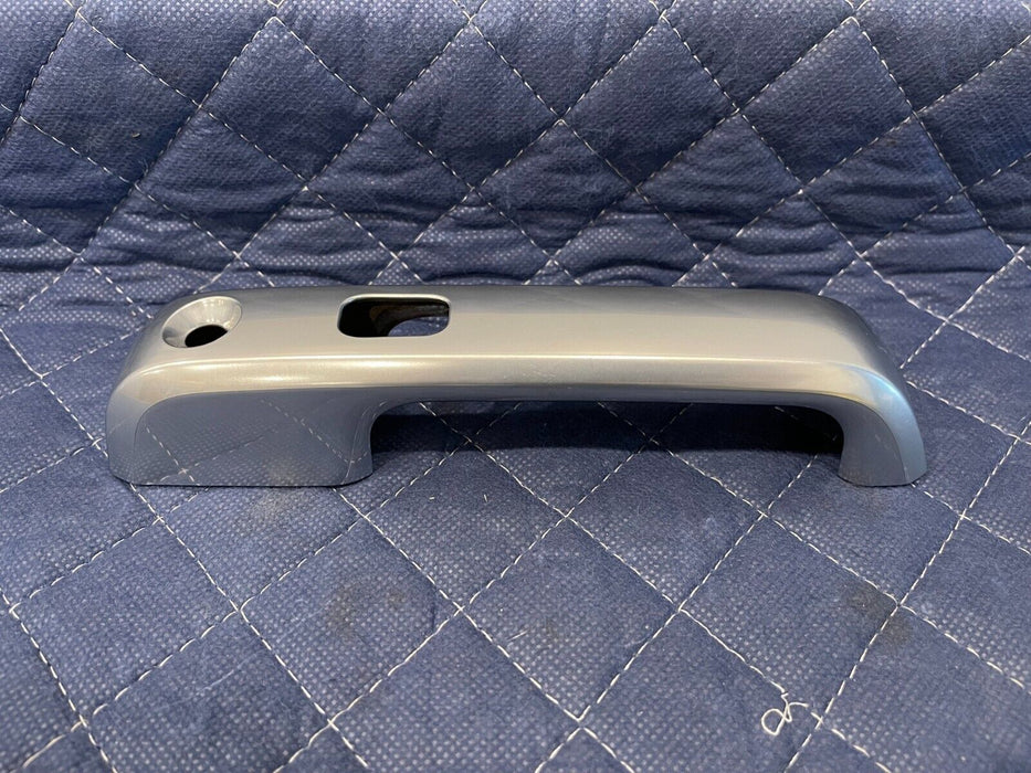 2017-2019 FORD F250 F350 FRONT LEFT EXTERIOR SILVER DOOR HANDLE OEM *SCRATCH*