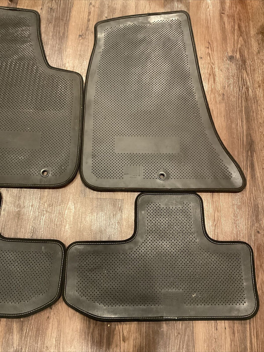 2017 DODGE CHALLENGER SRT BLACK FRONT AND REAR (4) CARPET FLOOR MAT OEM