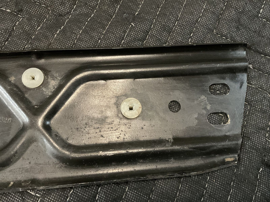 2016 NISSAN TITAN XD FRONT RIGHT PASSENGER BUMPER BRACKET 62222-EZ00A OEM