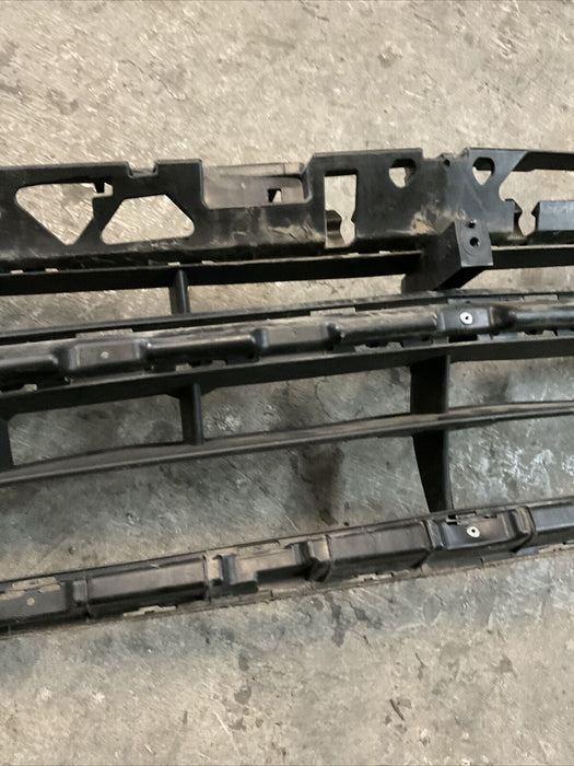 2019 Mercedes E63s AMG FRONT BUMPER MOUNTING BRACKET OEM 213 885 81 00