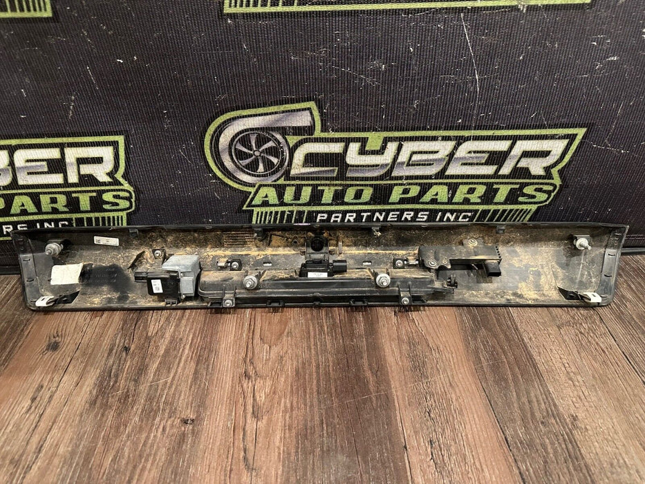 2017-2019 FORD F250 F350 REAR TAILGATE OPENER W/ NO BACKUP CAMERA OEM *READ*