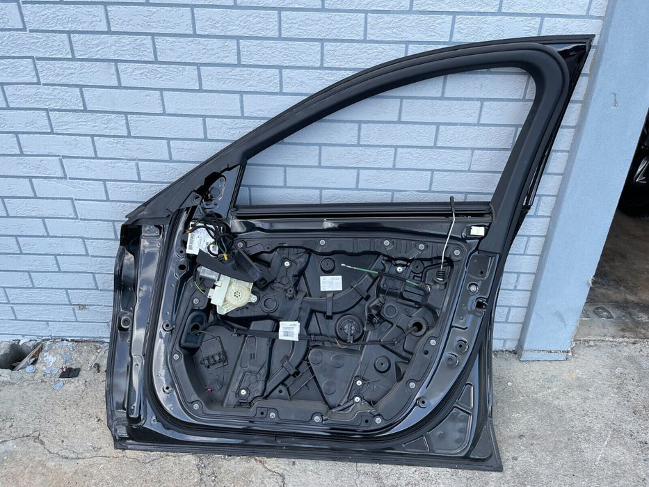 2017 MERCEDES C63S AMG SEDAN W205 FRONT RIGHT DOOR SHELL OEM 2015 2016 2018