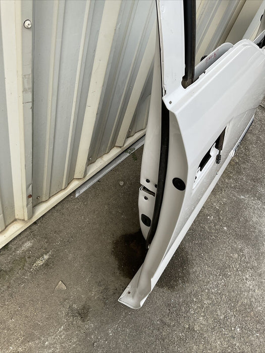 2017-2022 FORD F250 F350 F450 PLATINUM FRONT PASSENGER DOOR SHELL WHITE (UG) OEM
