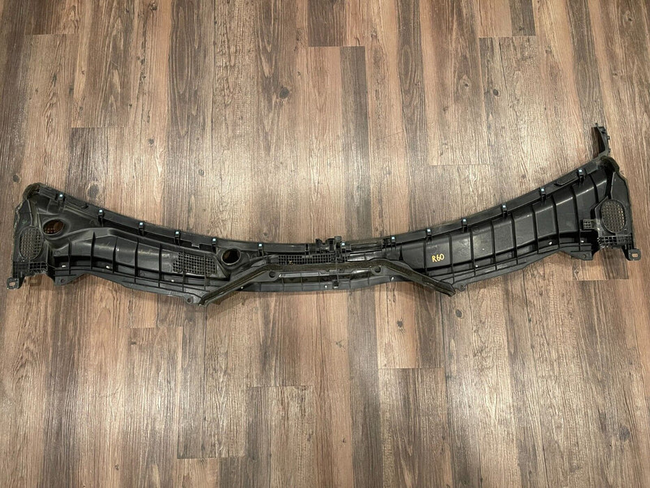 2017 INFINITI Q50 RED SPORT FRONT EXTERIOR WINDSHIELD COWL FULL ASSEMBLY OEM