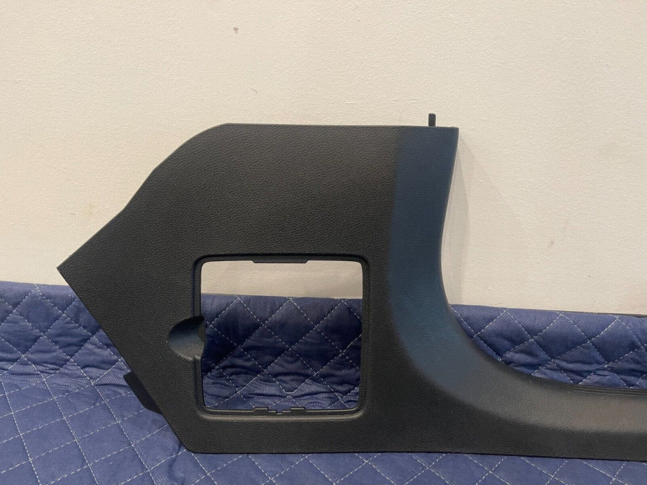 2019 MERCEDES-BENZ E63S AMG FRONT PASSENGER RIGHT KICK PANEL TRIM OEM *SCRATCHES